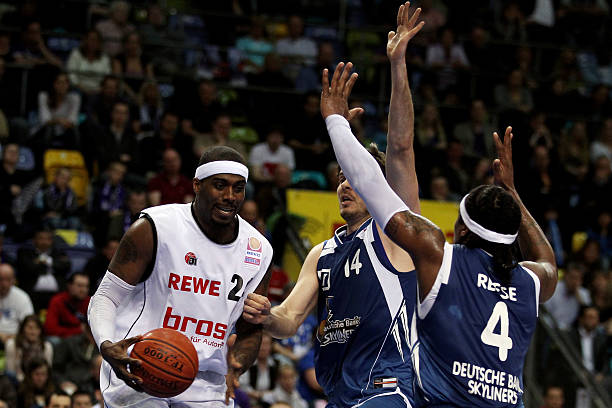 续夺得挪威 续夺得挪威